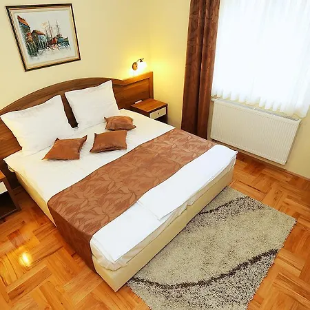 Ivana - Iva Apartment *