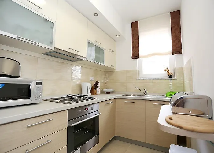 아파트 Ivana - Iva *