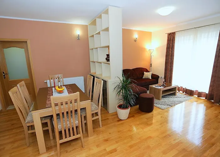 Ivana - Iva 아파트 *