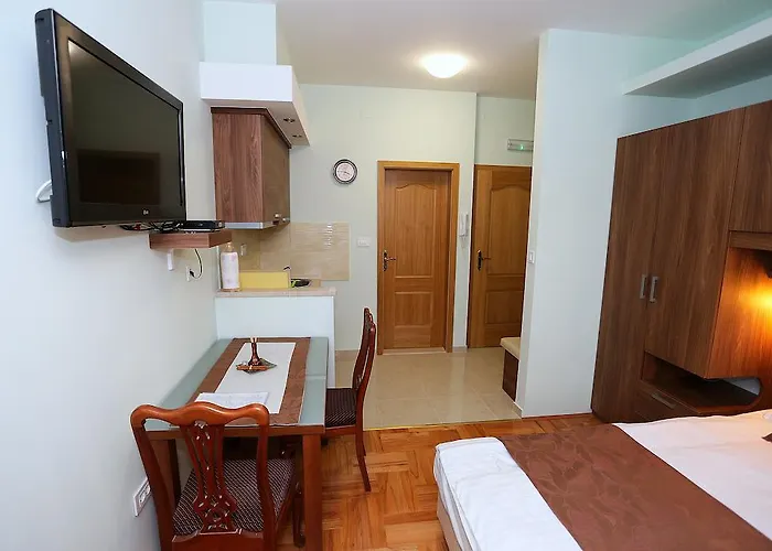 아파트 Ivana - Iva *